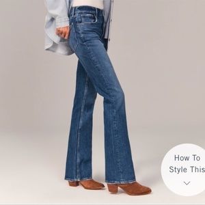 ABERCROMBIE AND FITCH ULTRA HIGH RISE 70’S VINTAGE FLARE “26 Regular”